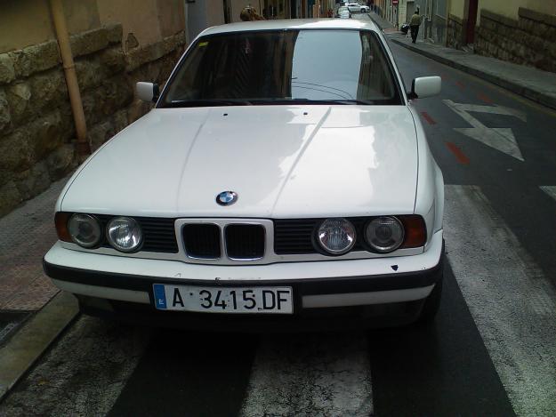 bmw 540 blanco 4 puertas