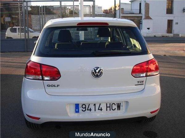 Volkswagen Golf 1.6 TDI 105 DSG Advance BMoti