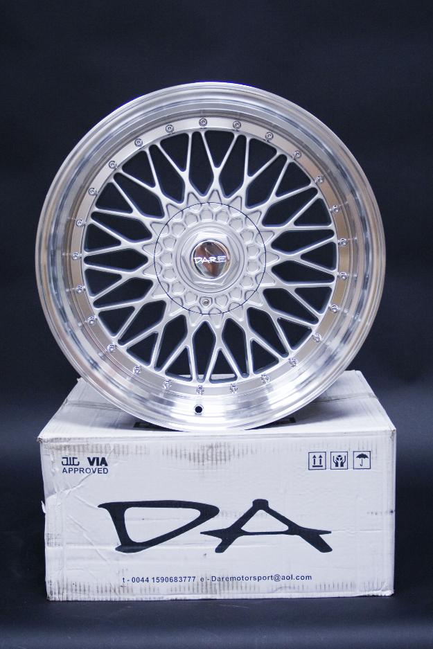 Juego de llantas 18''  Dare DR-RS. BBS RS