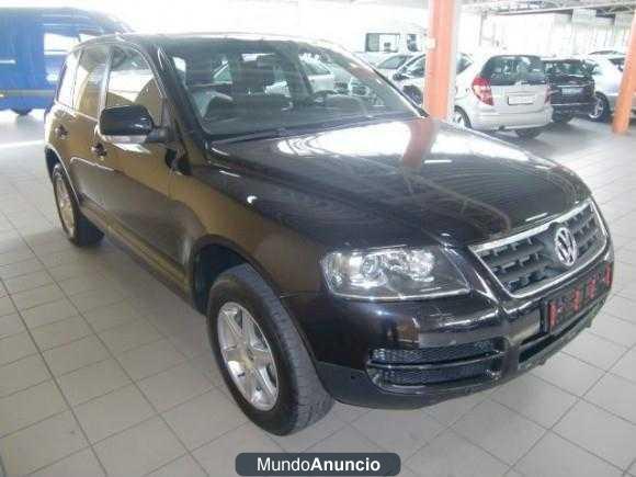 Volkswagen Touareg 3.0TDI V6 Tiptronic, SUSPENSI