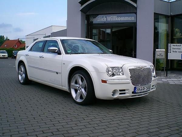 Chrysler 300C 3.0 CRD DPF, 14.928 km ,218 PS,02/2009, Blanco ,Diesel, 10.000 EUR