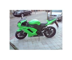 KAWASAKI ZXR 600