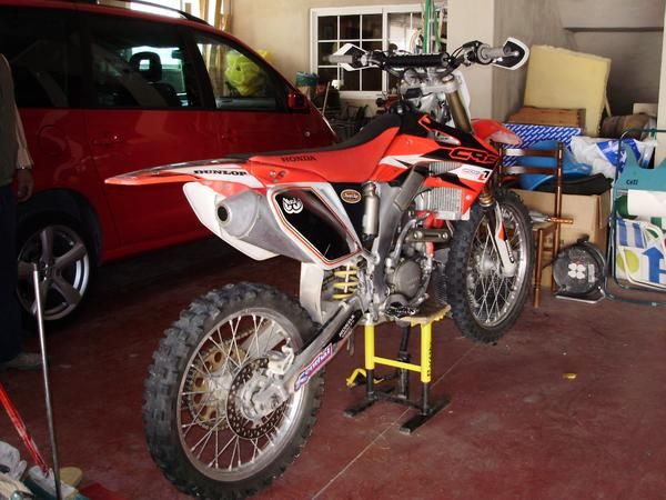 VENDO  O CAMBIO HONDA CRF 250 4 TIEMPOS DEL 2005