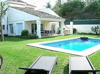 Villas a la venta en La Quinta Costa del Sol