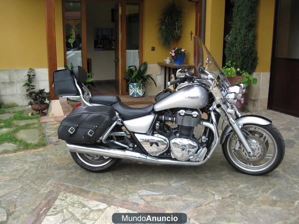 VENDO MOTO TRIUMPH THUNDERBIRD