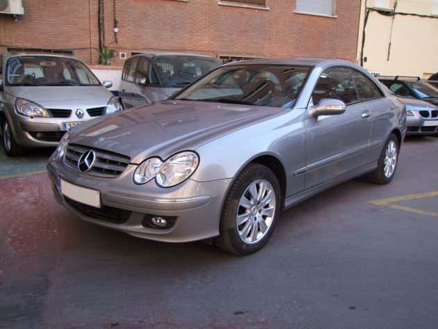 MERCEDES CLK 220CDI