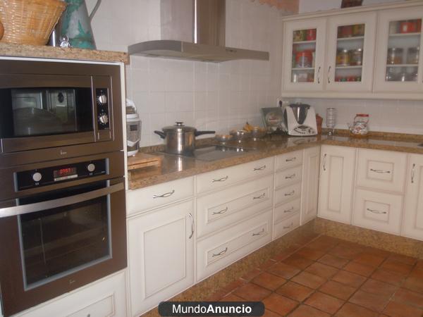 VENDO MUEBLES DE COCINA