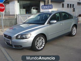 Volvo S40 D5 SUMMUM + NAVEGADOR