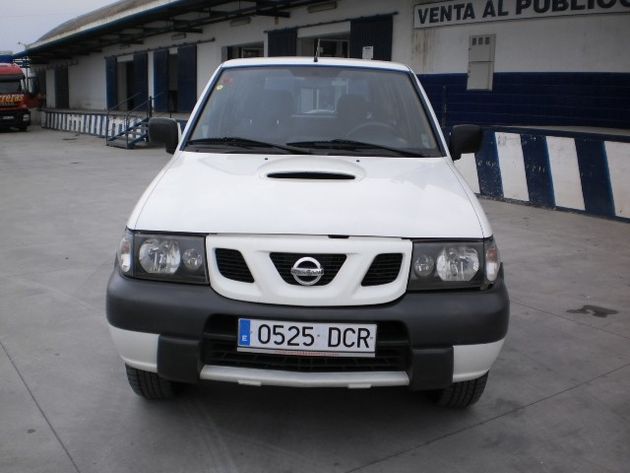 NISSAN TERRANO II nissan terranoII 2.7tdi 125cv