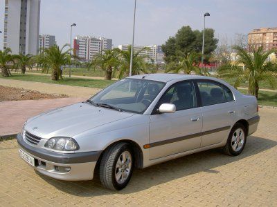 TOYOTA AVENSIS LUNA 1.6 - CASTELLON