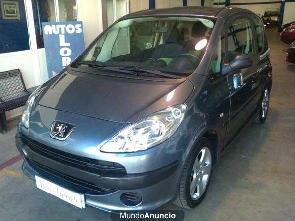 Peugeot 1007 1.4 Dolce 90