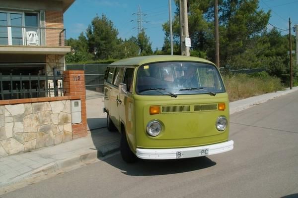 Vendo furgoneta Volkswagen T2 en buen estado