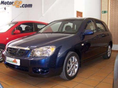 KIA CERATO 2.0I EX - Valencia