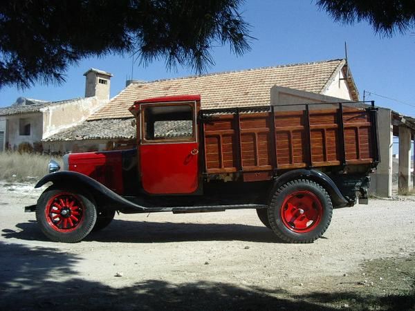 VENTA DE CAMIONETA CHEVROLET 1928