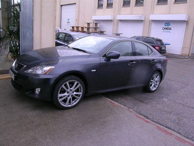 LEXUS IS 220 D PREMIUM IS 220 D PRESIDENT