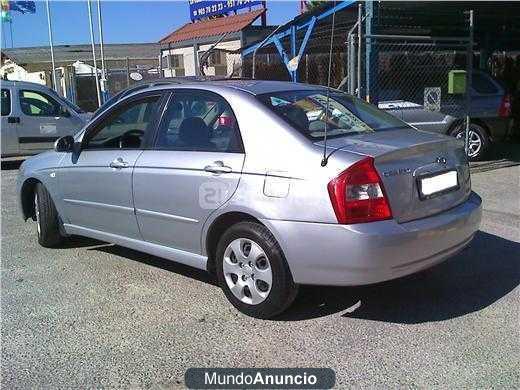 Kia Cerato 2.0 CRDi LX