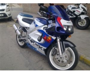 SUZUKI GSX-R 600