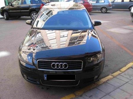 AUDI A3 2.0 TDI AMBITION 3P. *** TECHO - XENóN... *** - Ciudad Real