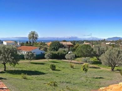 Chalet con 4 dormitorios se vende en Marbella, Costa del Sol