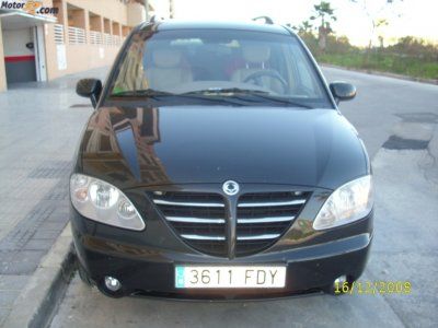 SSANGYONG RODIUS 270 XDI LIMITED - MALAGA