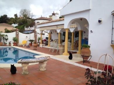 Chalet con 3 dormitorios se vende en Mijas Pueblo, Costa del Sol