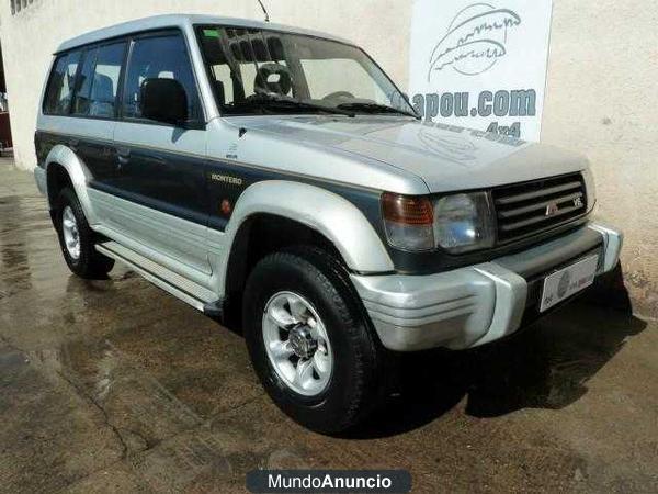 Mitsubishi Montero Corto 3.0 V6 GLS Lujo