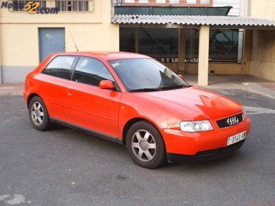 AUDI A3 1.8 T  - Tarragona