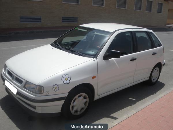 se vende seat ibiza 1.8 gasolina,año 1994,5 puertas.