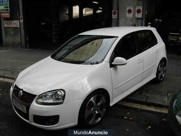 Volkswagen Golf 2.0 TFSI GTI DSG NAV/CUERO