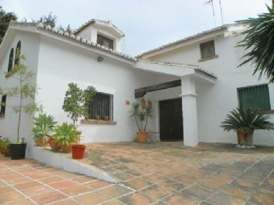 Chalet con 3 dormitorios se vende en Mijas Costa, Costa del Sol