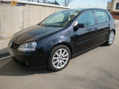 VOLKSWAGEN GOLF 2.0 TDI DSG - BARCELONA