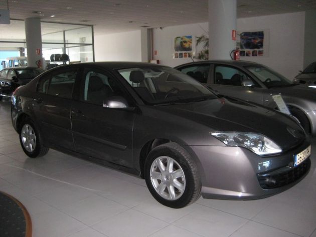 RENAULT Laguna 2.0dCi Dynamique 150