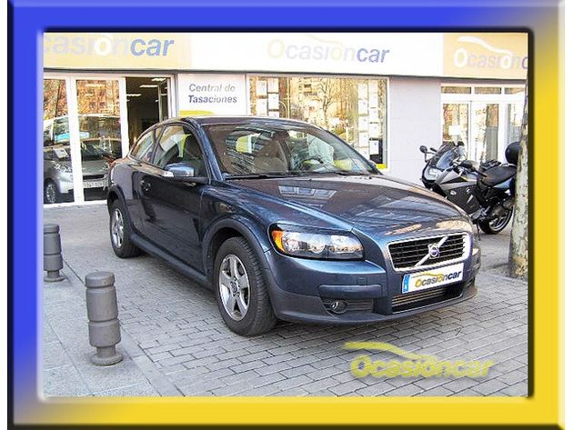 VOLVO C30  1.6D MOMENTUM