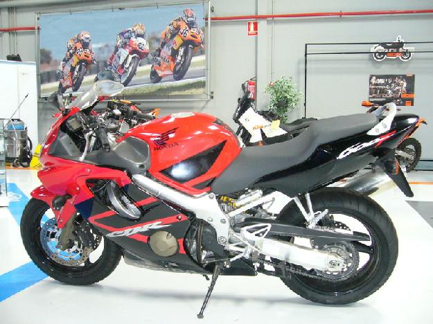 HONDA CBR 600 F