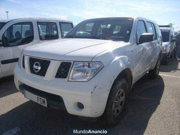 Nissan Pathfinder 2.5dCi 5pl.