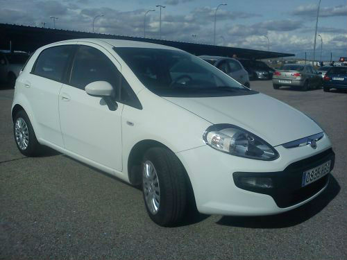 Fiat punto evo diesel 5 puertas blanco perfecto estado