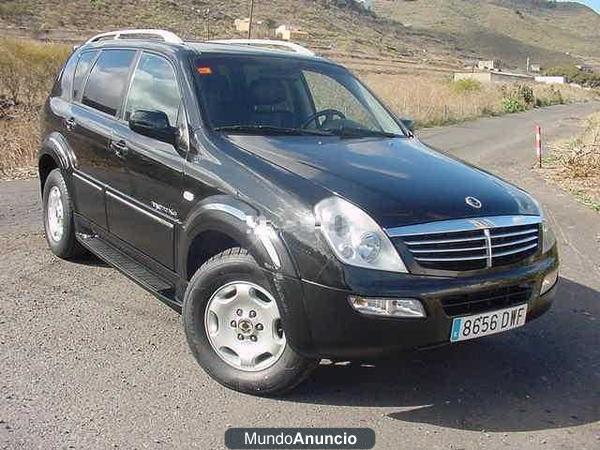 SsangYong Rexton 270 XDI PREMIUM PROFESIONAL