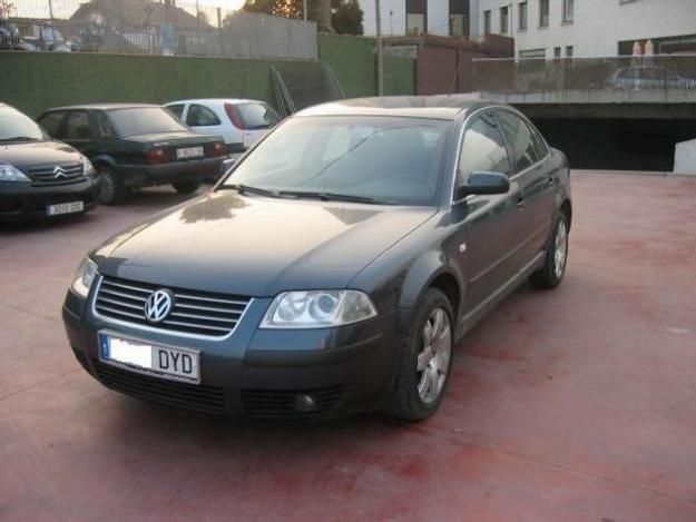 Venta de Volkswagen Passat 1.9 TDi 130CV Trendline '03 en Sant Cugat Del Vallés