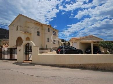 Chalet con 6 dormitorios se vende en Benitachell, Costa Blanca