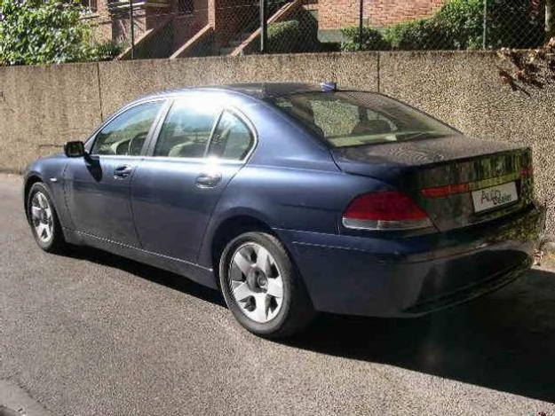 Venta de coche BMW 745 I '02 en Las Rozas