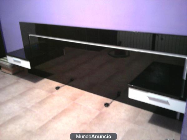 VENDO DORMITORIO COMPLETO NUEVO A ESTRENAR,LACADO EN NEGRO Y BLANCO ALTO BRILLO.