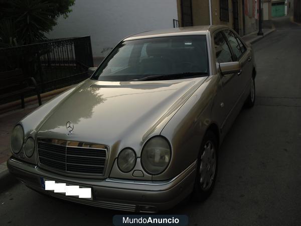 Vendo Mercedes Benz