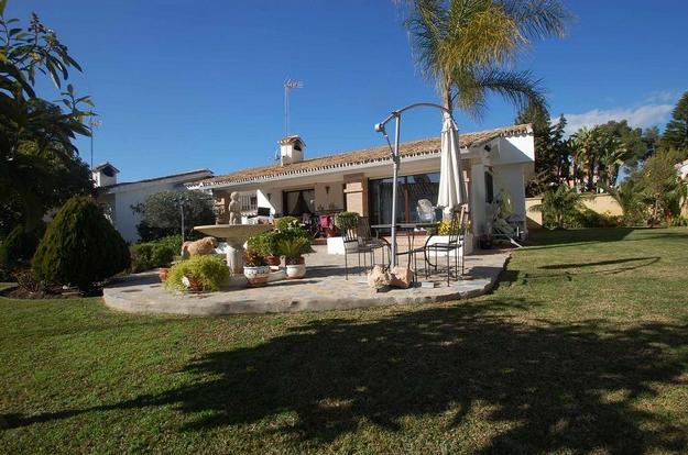 Villas a la venta en Atalaya Costa del Sol