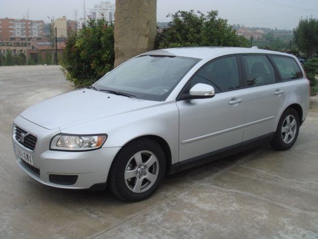 VOLVO V50 1.6D DRIVE KINETIC