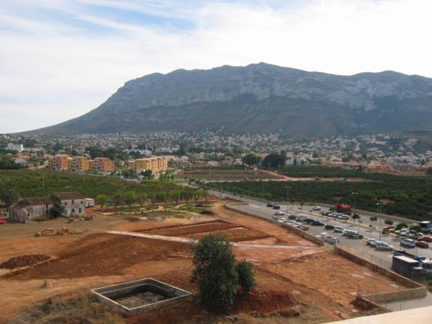 Atico duplex con vistas al mar y la montaña denia