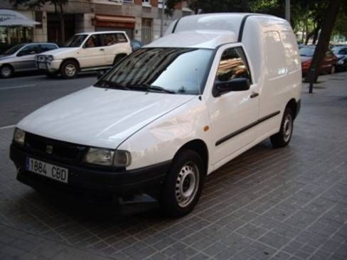 Ford Fiesta STUDIO 1.3