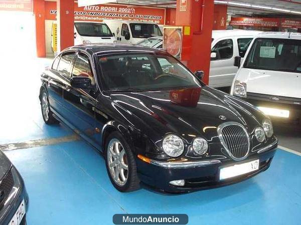 Jaguar S-Type 4.0 V8