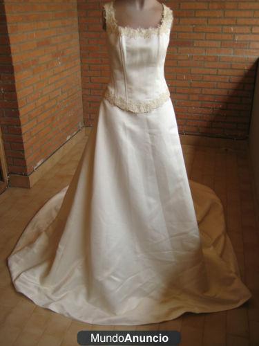 VENDO 2 VESTIDOS DE NOVIA