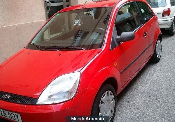 VENDO FORD FIESTA EN BUENO ESTADO