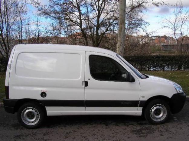 Venta de coche Citroen BERLINGO  1.9D  FURGON '04 en Zamora